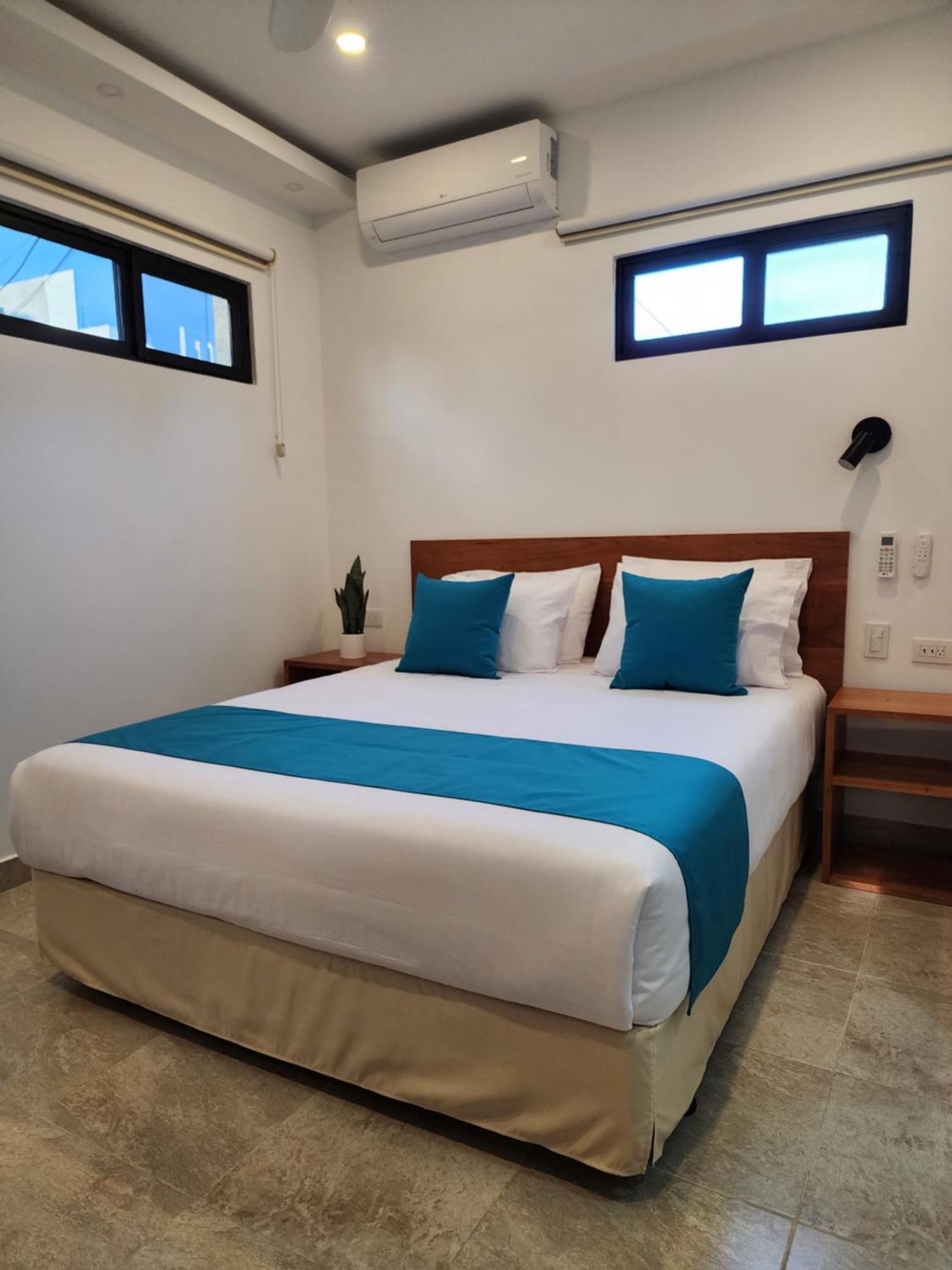 Casa Galapagos By Hostal Fragata Puerto Ayora  Exterior foto